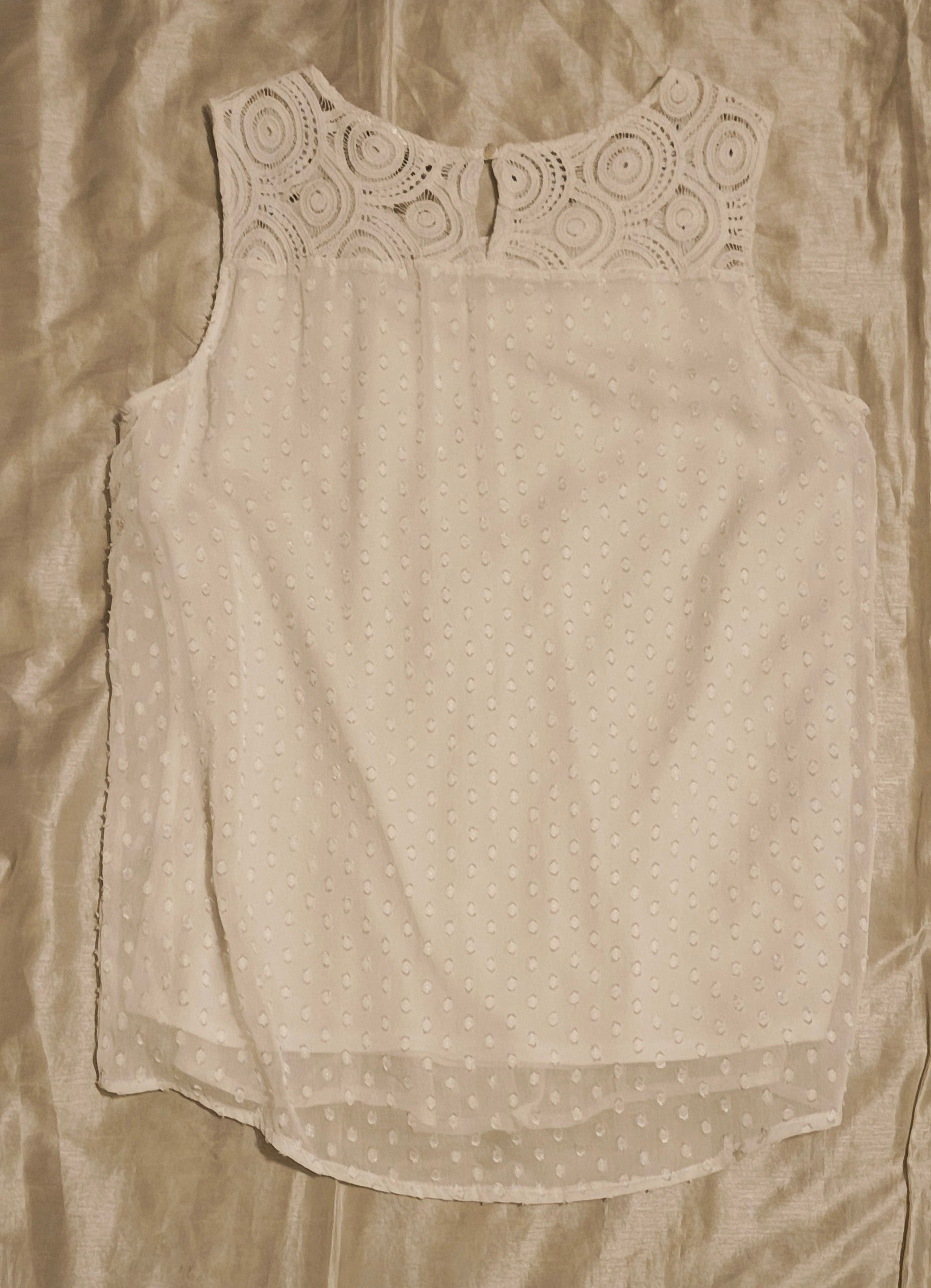 christopher & banks women's white sleeveless tank top size M cottage peated front