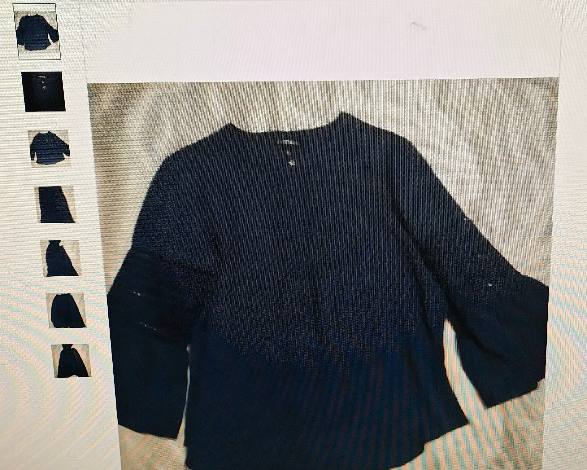 roz & ali women's top blueish long sleeves size M round neck
