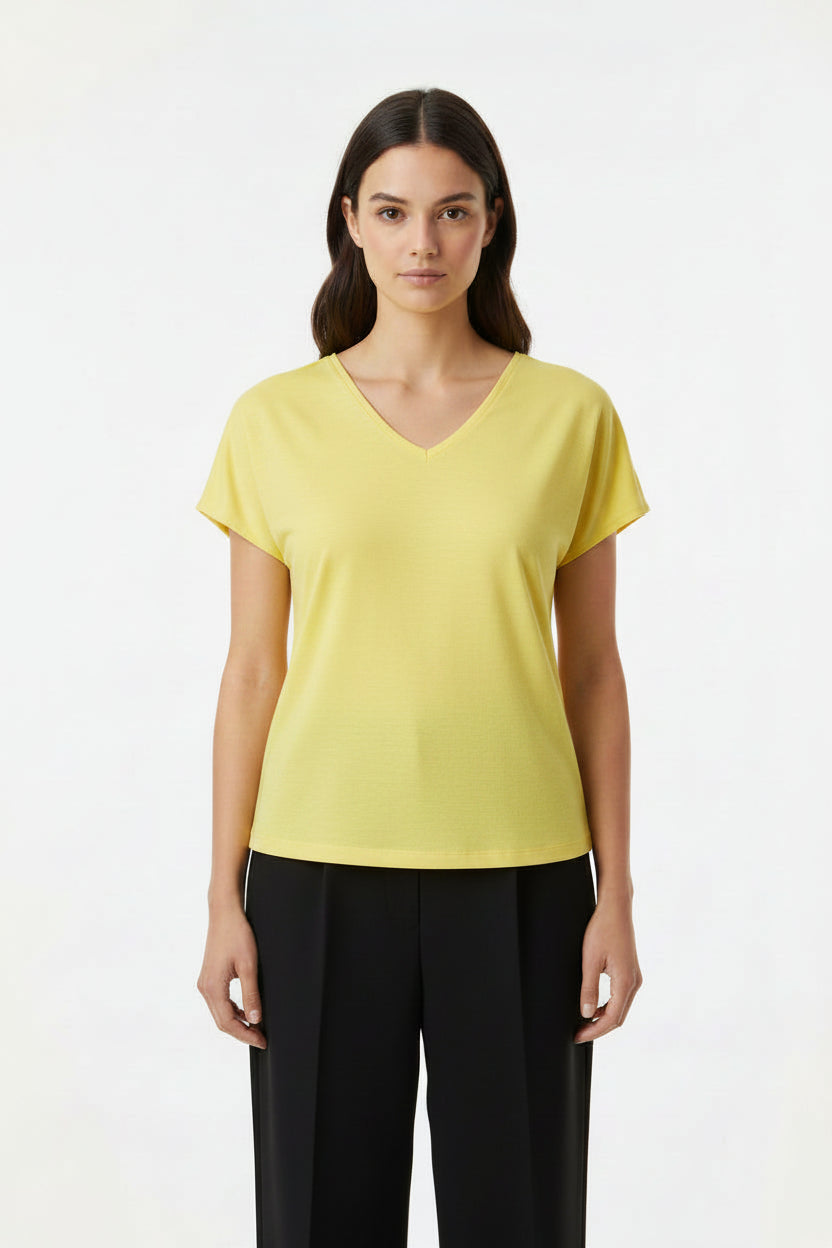 90 Degree By Reflex Light Yellow V-Neck Short Sleeve Tee Size L
