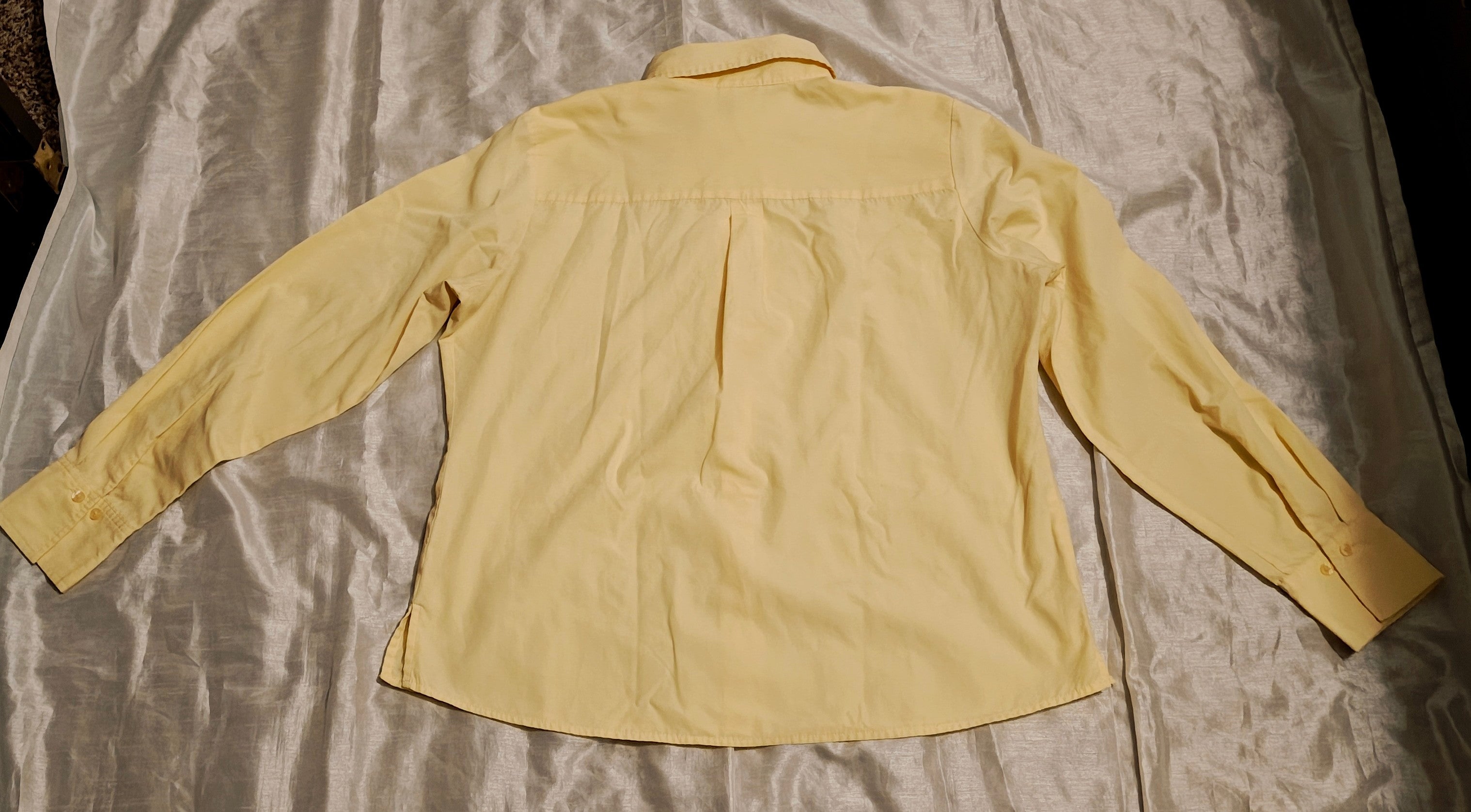 White Stag women's button yellow long sleeves shirt size L (12/14)