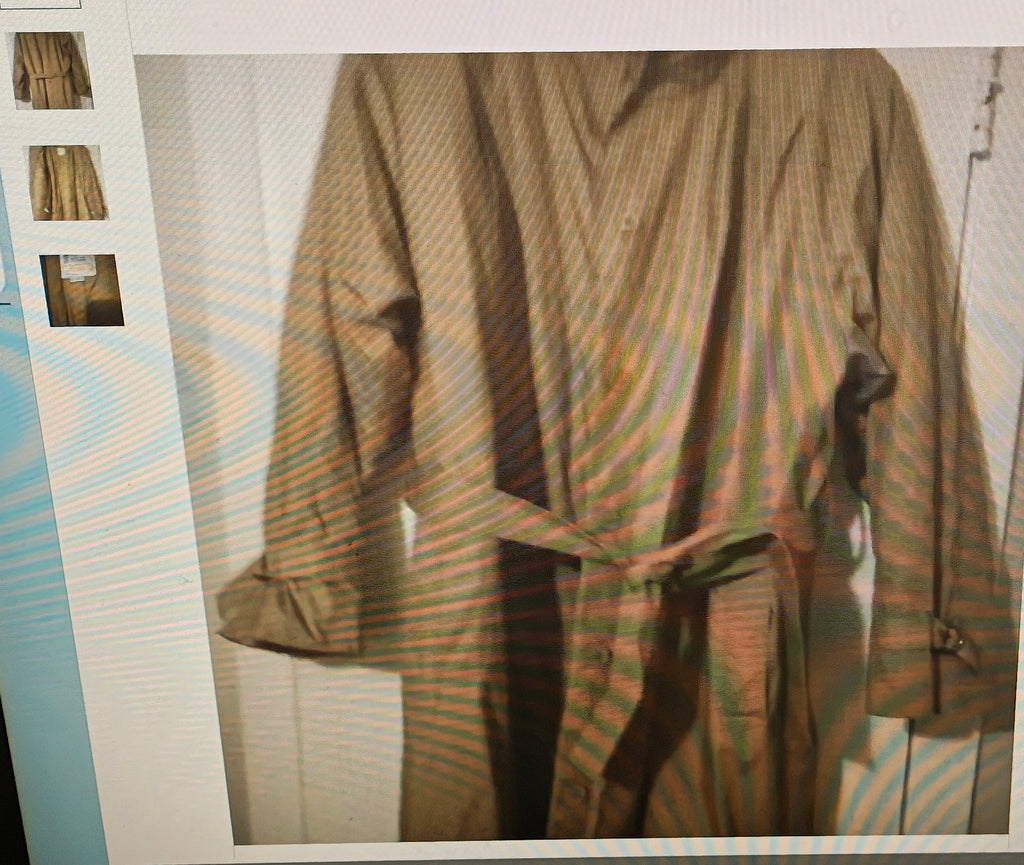 Women beige London Fog trench/coat 12 regular with detachable lining w/belt
