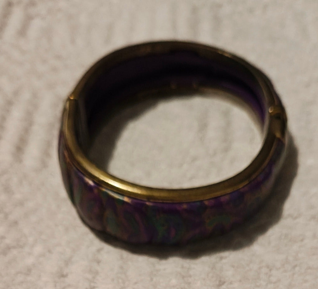 Vintage purple bracelet with gold plate highlights standard size bracelet