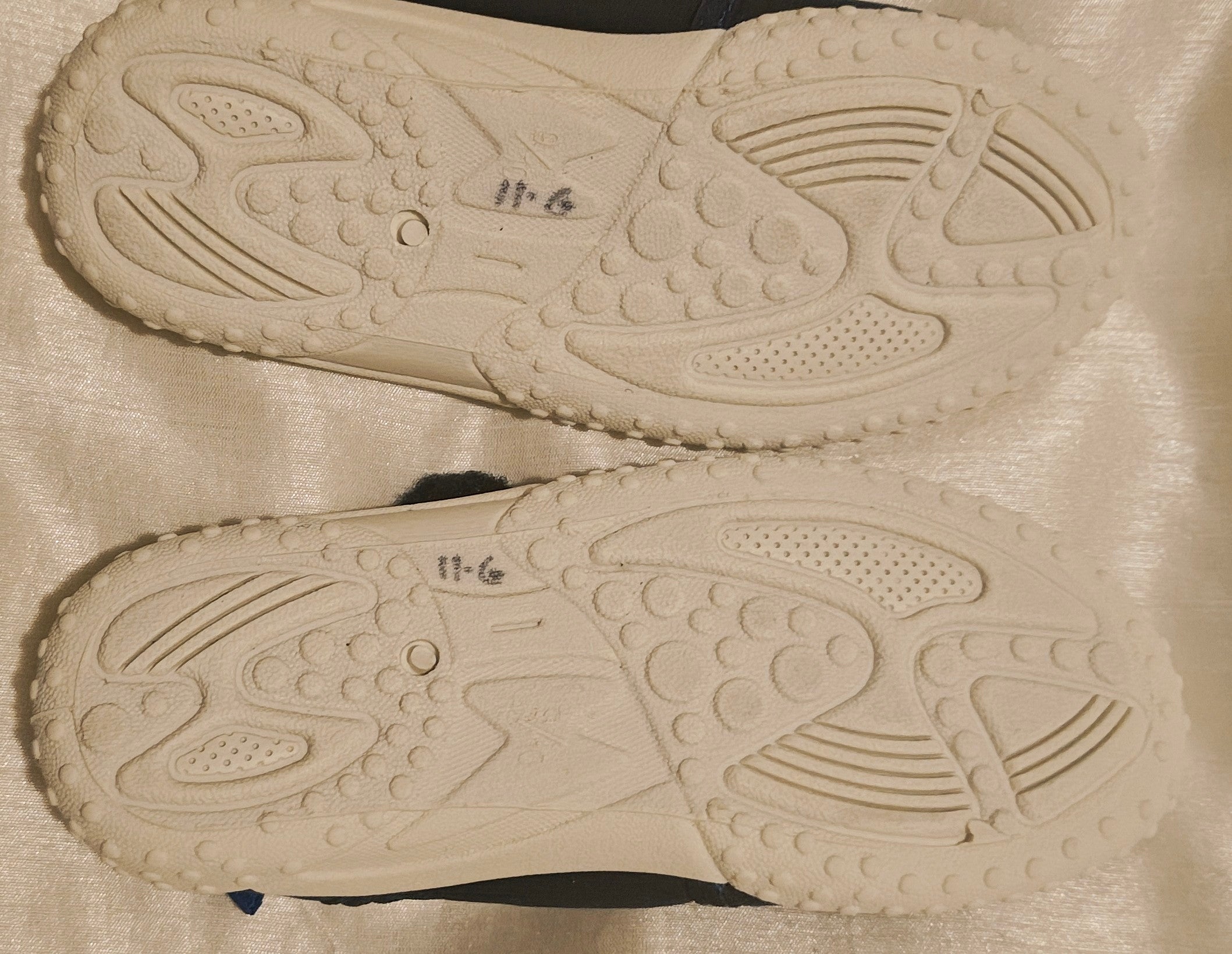Athletech brand toddler water shoes size 9-10 months blue