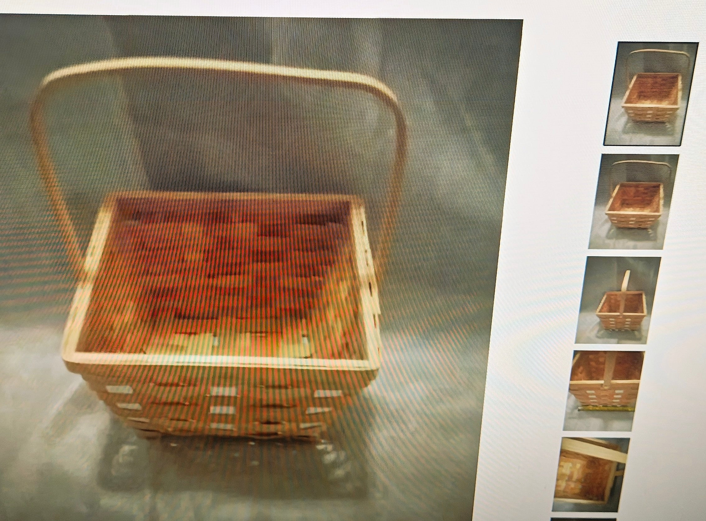 Wicker basket with handle 9" wide 4" tall tan with white woven in between