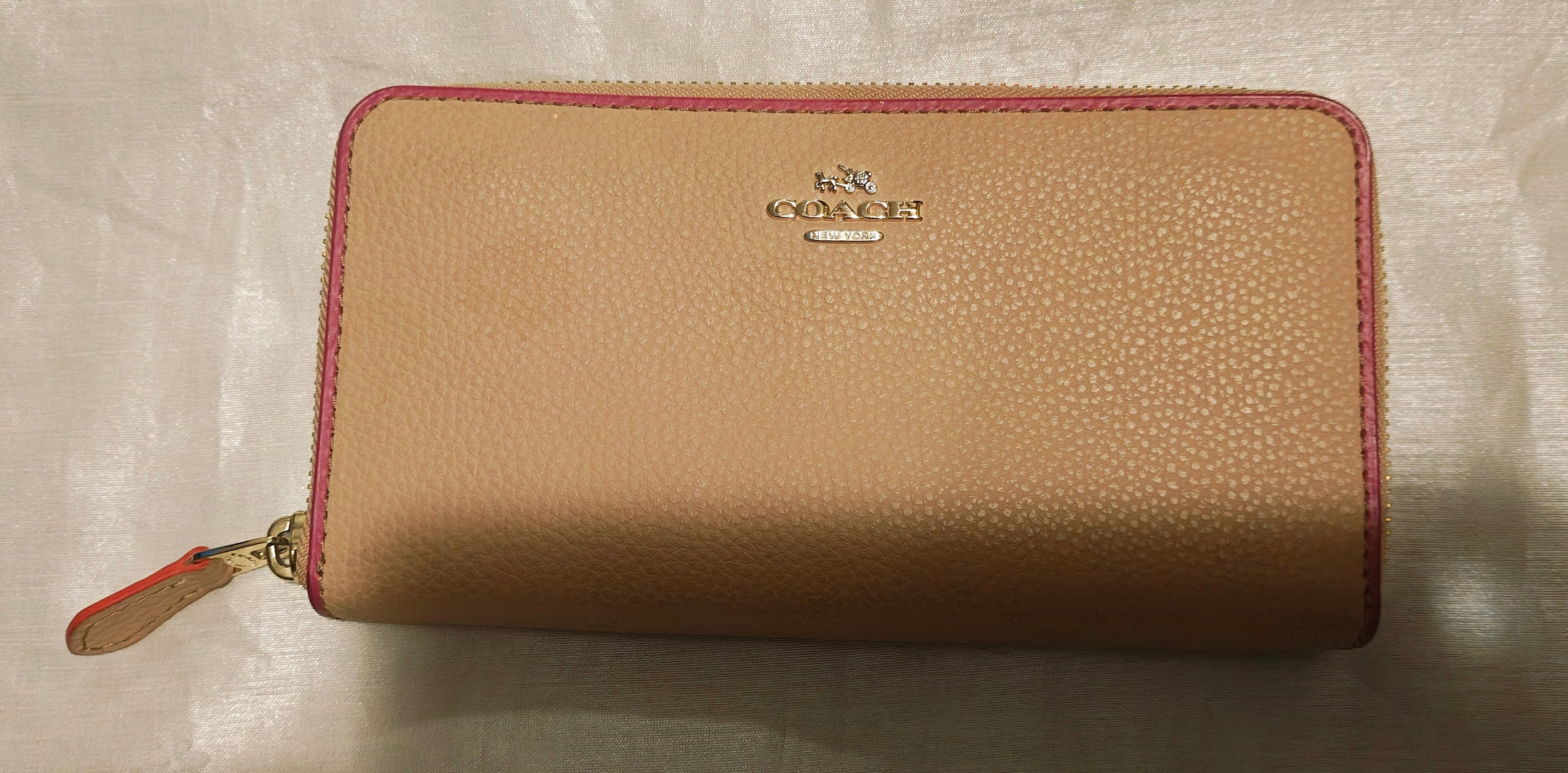 Genuine Coach Ladies wallet tan standard size 