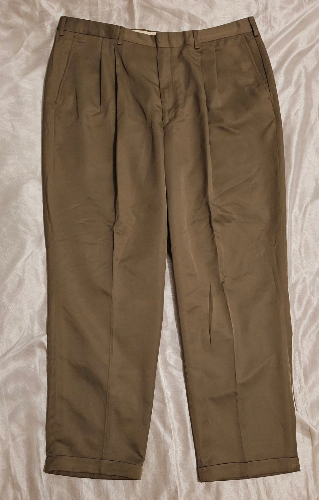 Savane Pleated and Cuffed Men's Tan/Brown Shade Pants 40W X 32L
