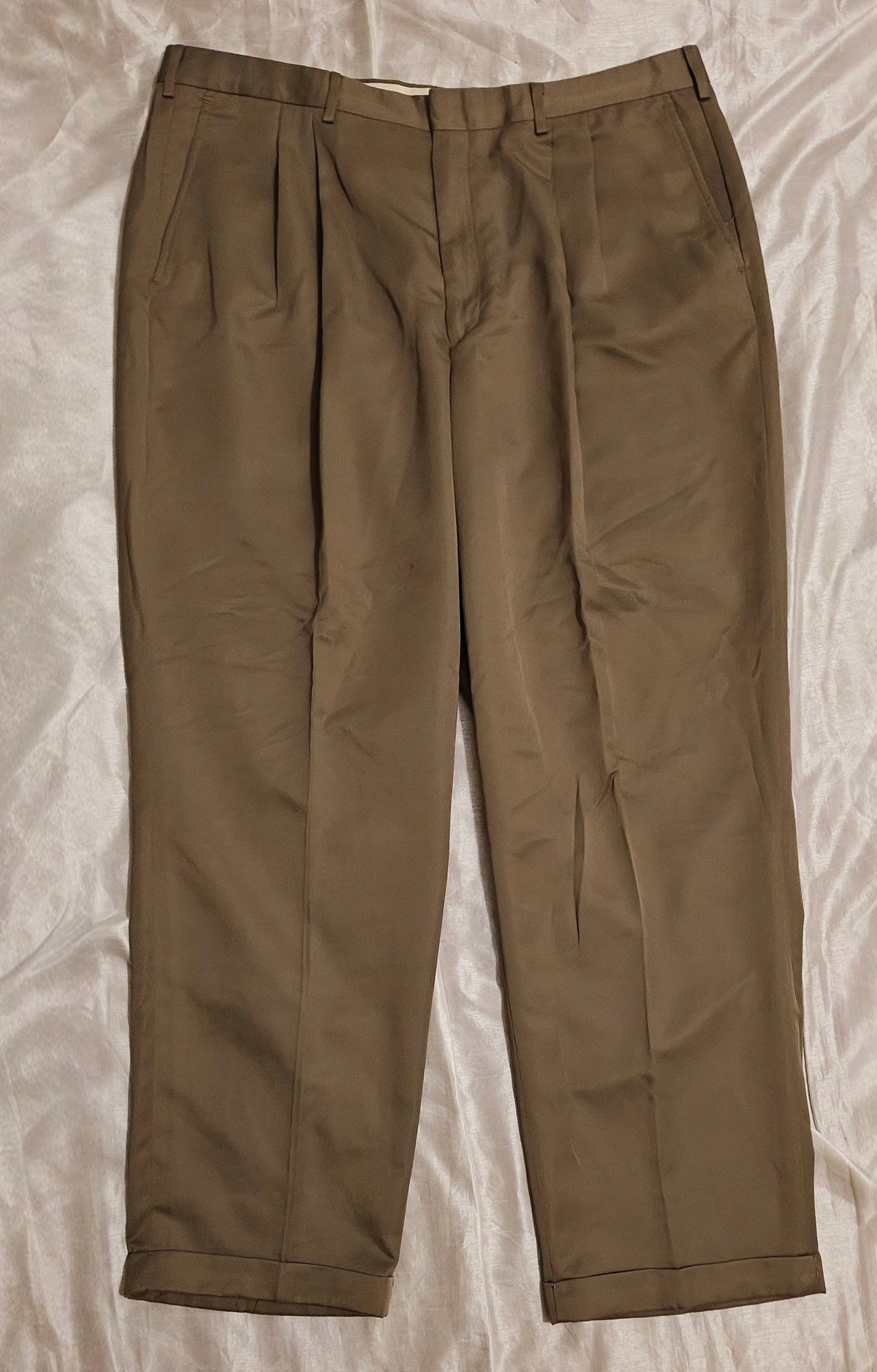 Savane Pleated and Cuffed Men's Tan/Brown Shade Pants 40W X 32L